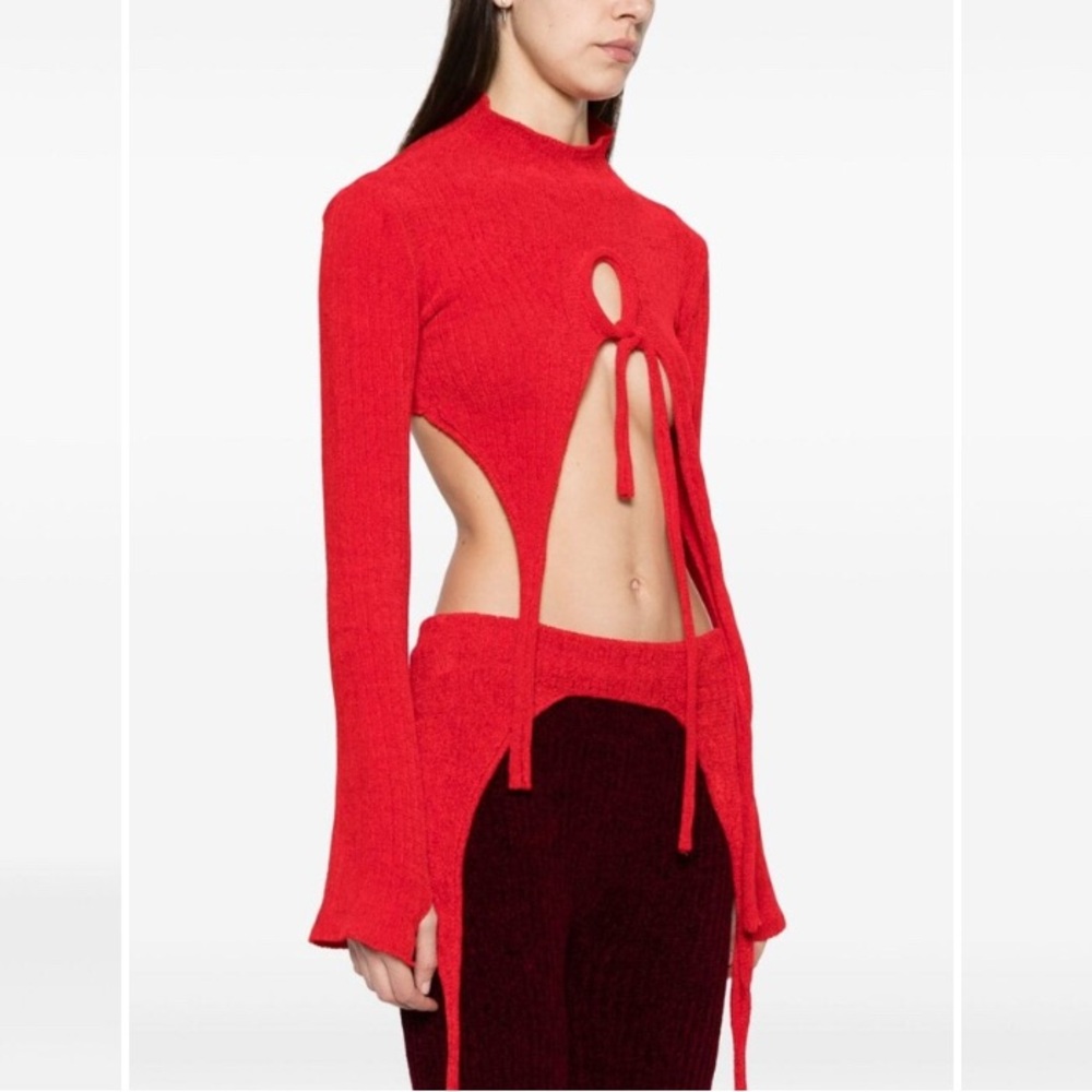 Ottolinger - Red Cropped Turtleneck Sweater with Drawstring Detail - Picture 7 of 10